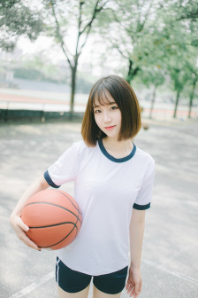 荒川洋子